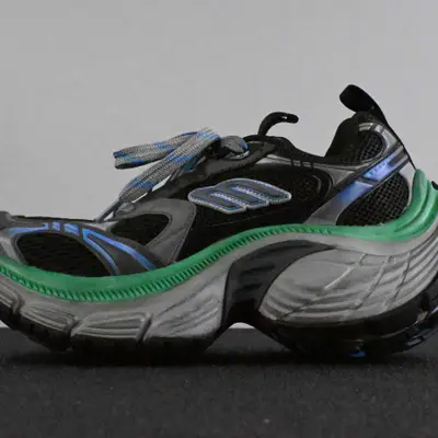 BALENCIAGA