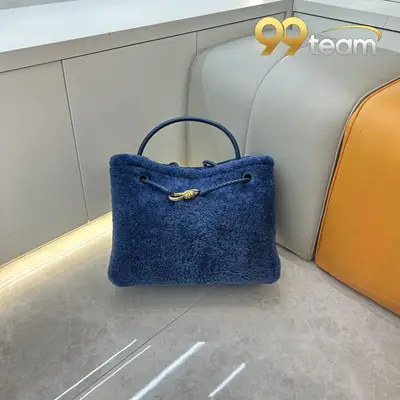 BOTTEGA VENETTA | Item ID: 20890