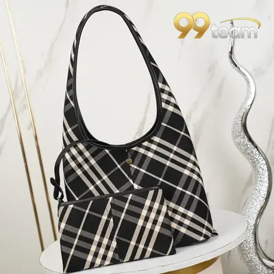 BURBERRY | Item ID: 21568