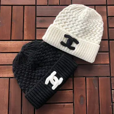 CHANEL Cap