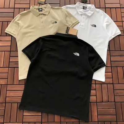 THE NORTH FACE T-Shirt
