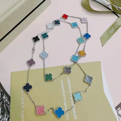 VAN CLEEF & ARPELS Schmuck