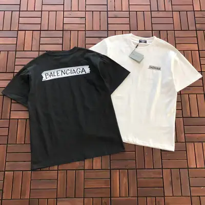 BALENCIAGA T-Shirt