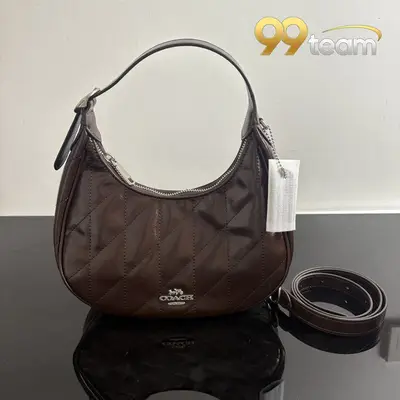 COACH | Item ID: 04411