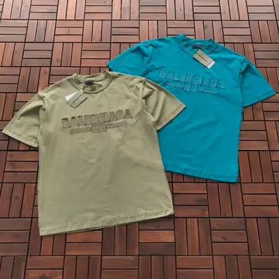 BALENCIAGA T-Shirt