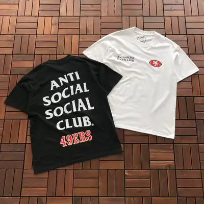 ANTI SOCIAL SOCIAL CLUB T-Shirt