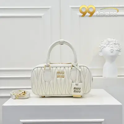 MIU MIU | Item ID: 08207