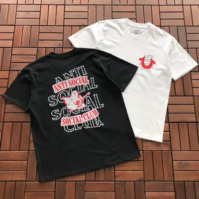 ANTI SOCIAL SOCIAL CLUB T-Shirt