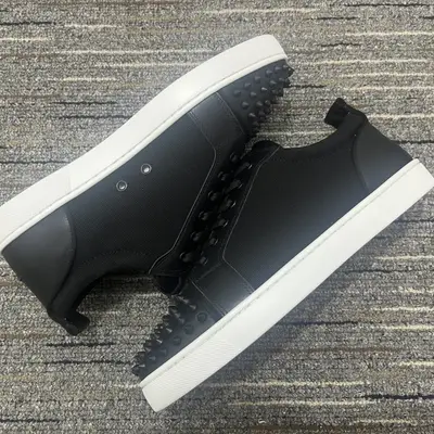 LOUBOUTINS