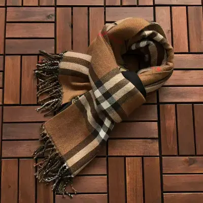 BURBERRY Schal
