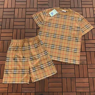 BURBERRY T-Shirt