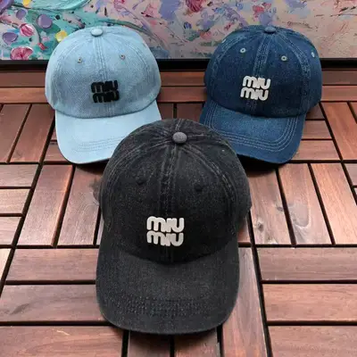 MIU MIU Cap