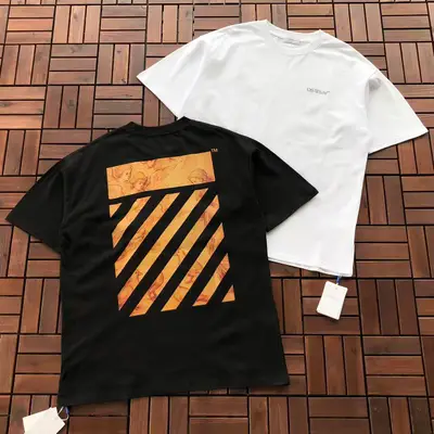 OFF-WHITE T-Shirt