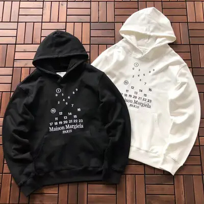 MAISON MARGIELA Hoodie