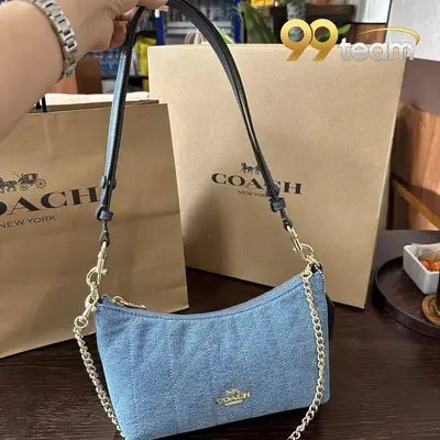 COACH | Item ID: 04507