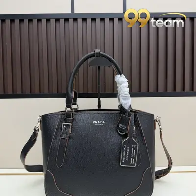 PRADA | Item ID: 09291