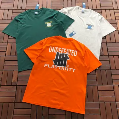 UNDEFEATED T-Shirt