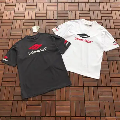 BALENCIAGA T-Shirt