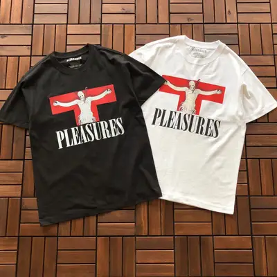 PLEASURES T-Shirt
