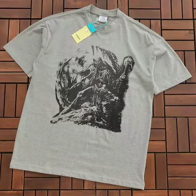 VETEMENTS T-Shirt
