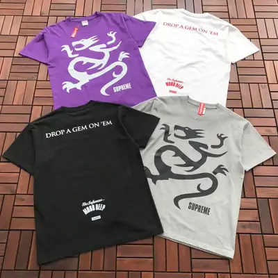 SUPREME T-Shirt