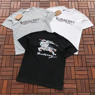 BURBERRY T-Shirt