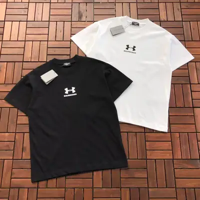 BALENCIAGA T-Shirt