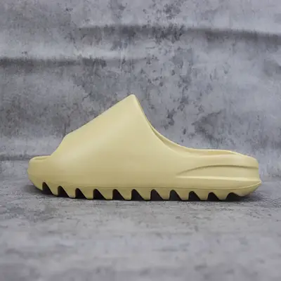YEEZY
