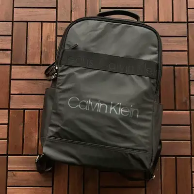 CALVIN KLEIN Tasche