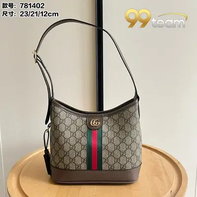 GUCCI | Item ID: 16175