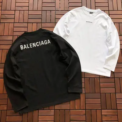BALENCIAGA