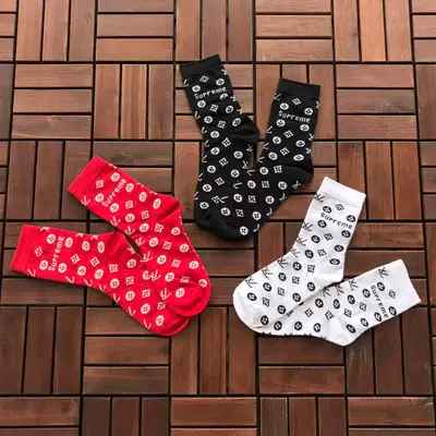 SUPREME Socken