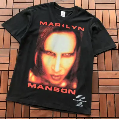 VINTAGE T-Shirt