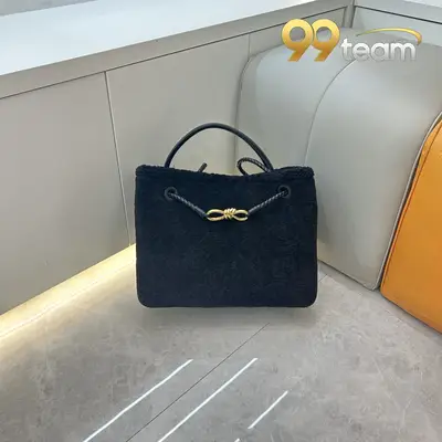BOTTEGA VENETTA | Item ID: 20893