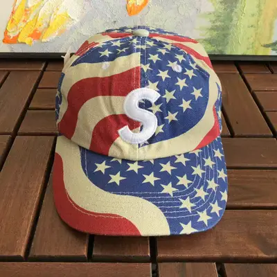 SUPREME Cap