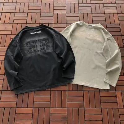 BALENCIAGA