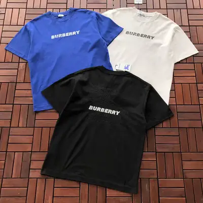 BURBERRY T-Shirt
