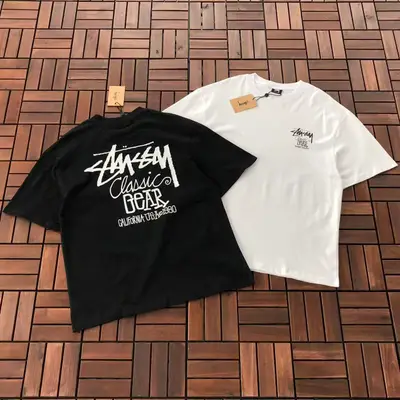 STUSSY T-Shirt