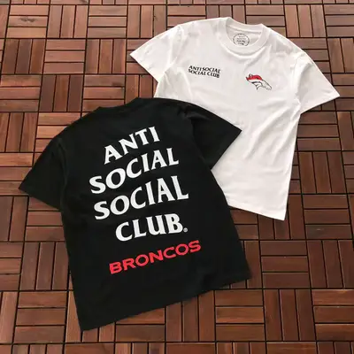 ANTI SOCIAL SOCIAL CLUB T-Shirt