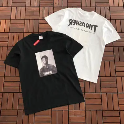 SUPREME T-Shirt