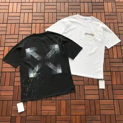 OFF-WHITE T-Shirt