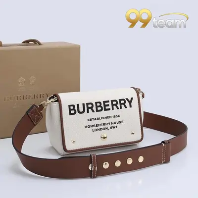 BURBERRY | Item ID: 21466