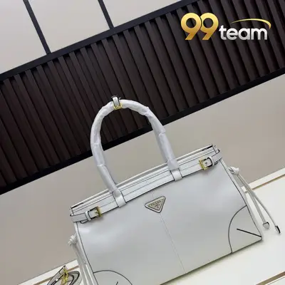 PRADA | Item ID: 09233