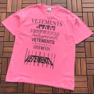 VETEMENTS