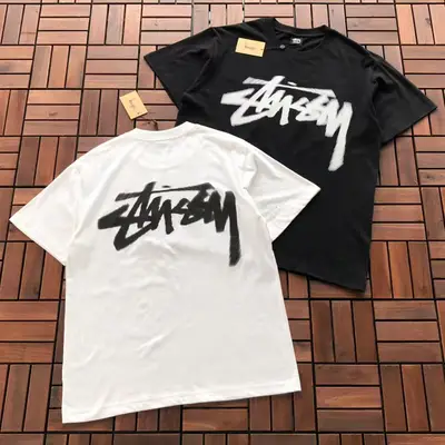 STUSSY T-Shirt