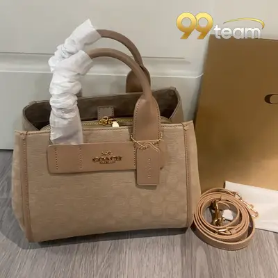 COACH | Item ID: 05080