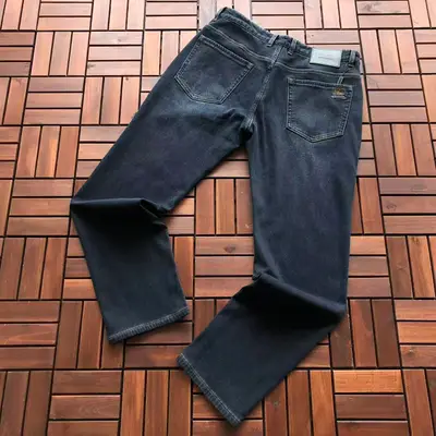 BURBERRY Jeans