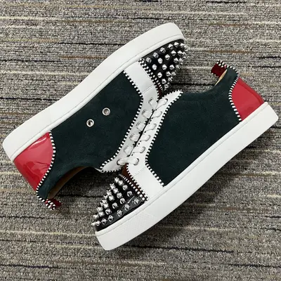 LOUBOUTINS