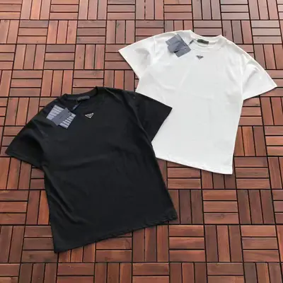 PRADA T-Shirt