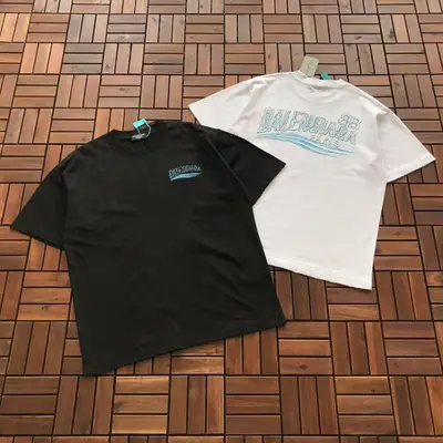 BALENCIAGA T-Shirt